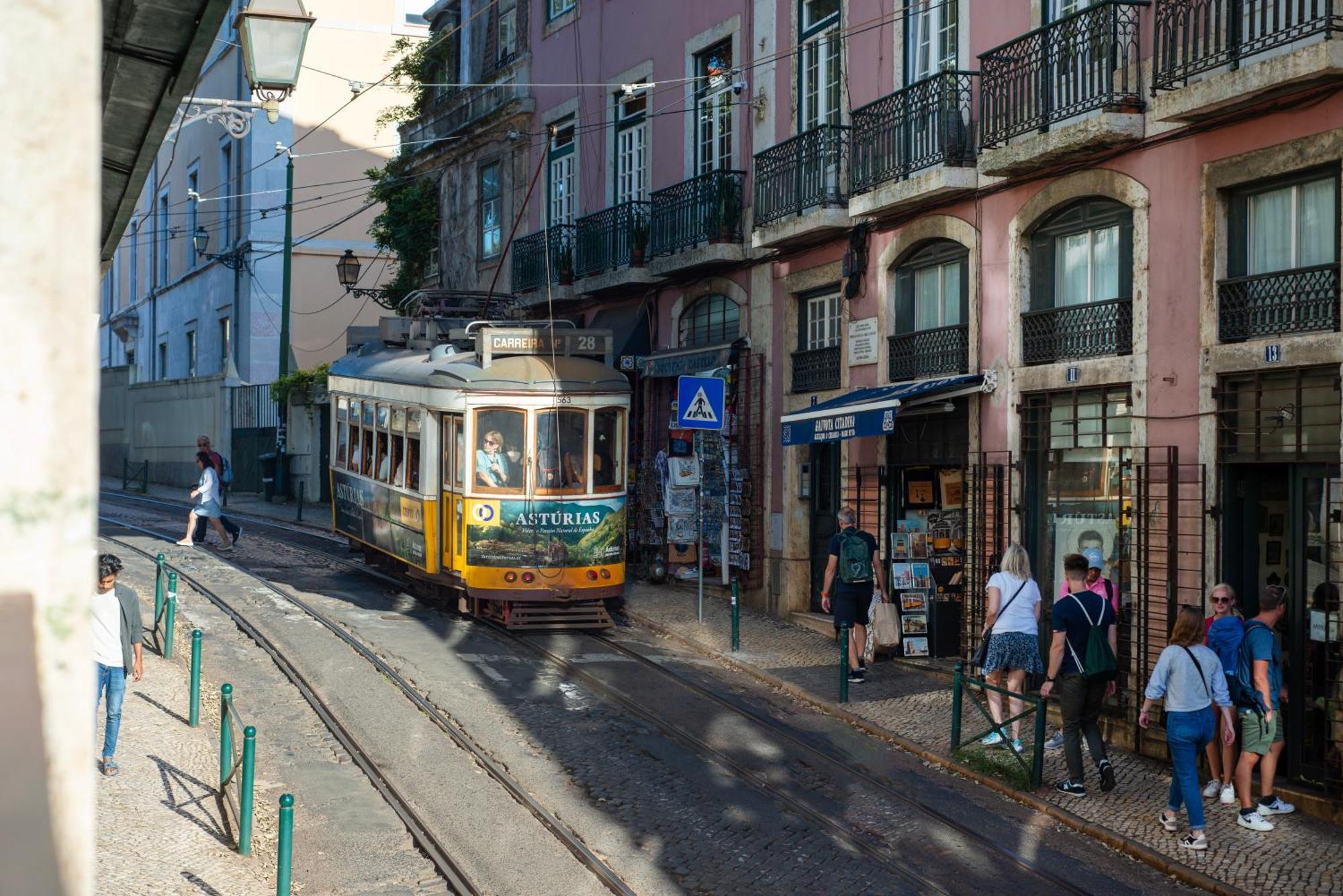 Alfama - Se Cathedral | Lisbon Cheese & Wine Apartments Luaran gambar